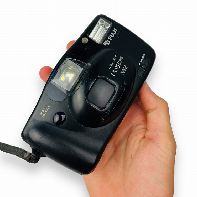 Aparat analogowy Fuji DL-95 Super