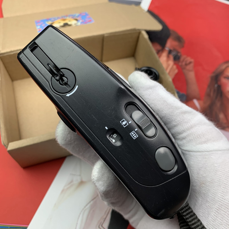 Zestaw z aparatem analogowym Fuji Fz-6 Tele