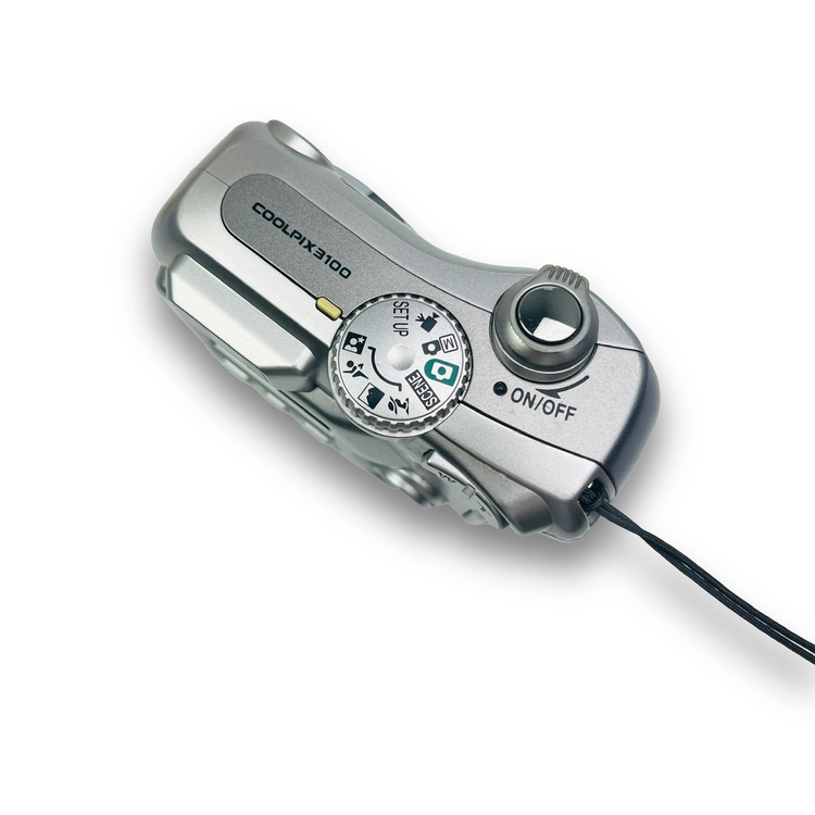 Aparat cyfrowy Nikon Coolpix 3100