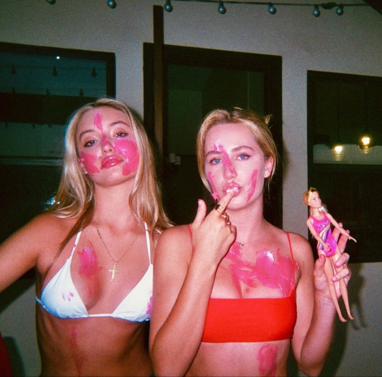 Aparat cyfrowy Fujifilm Finepix S5700