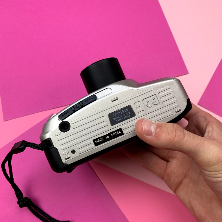 Minolta Riva Zoom 70