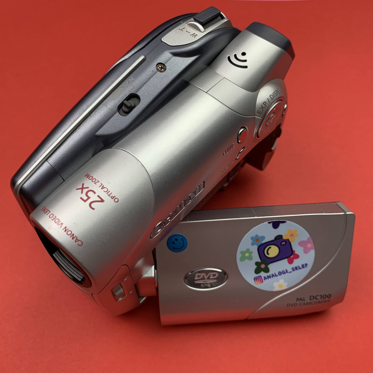 Kamera Canon DC100