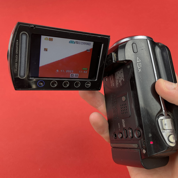 Kamera cyfrowa JVC Everio GZ-MG750BE