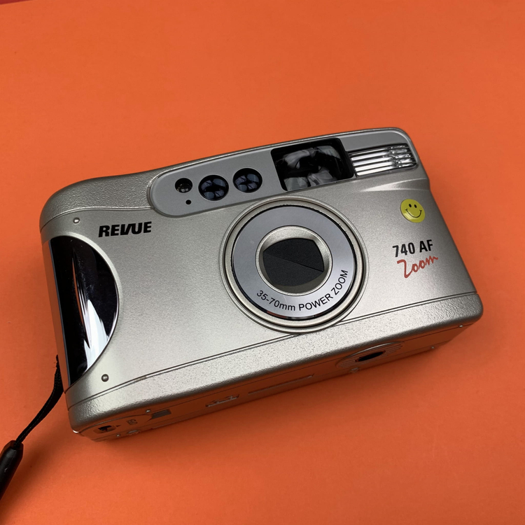 Aparat analogowy Revue Motor Zoom