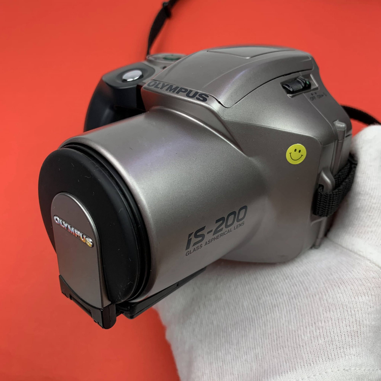 Lustrzanka analogowa Olympus IS-200