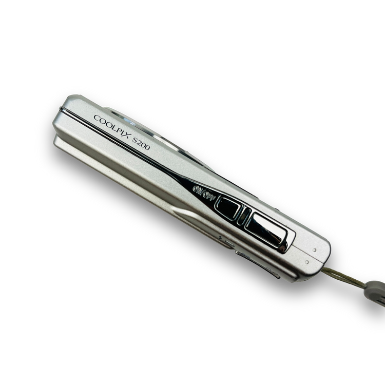 Aparat cyfrowy Nikon Coolpix S200