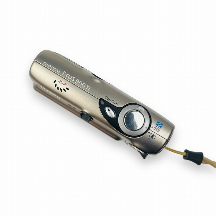 Aparat cyfrowy Canon Ixus 900 Ti