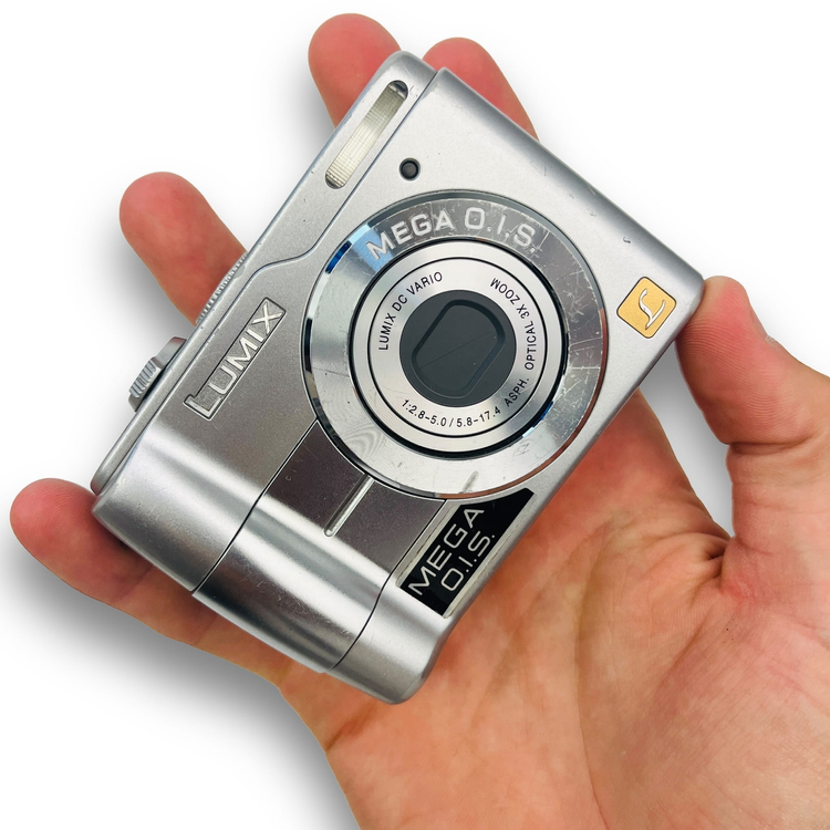 デジタルカメラ Panasonic LUMIX LS DMC-LS1 S 概要 デジタルカメラ DMC-LS1 | LUMIX（ルミックス） ミラーレス