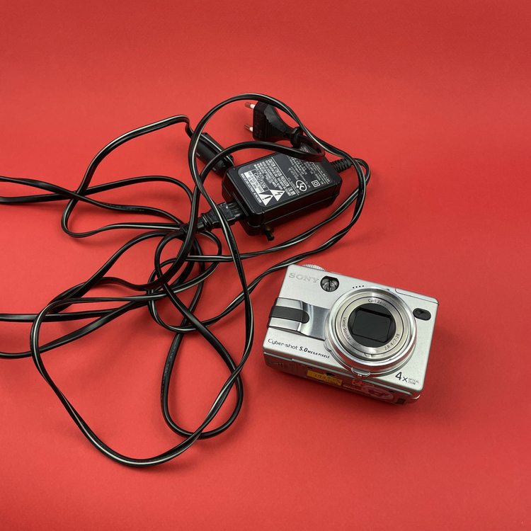 Aparat cyfrowy Sony Cybershot DSC-V1