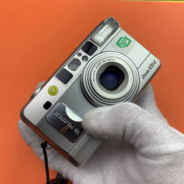 Aparat analogowy Fujifilm Zoom 120v