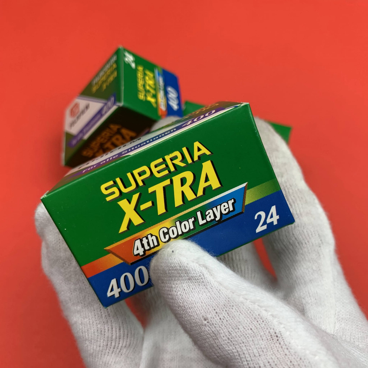 Klisza eksperymentalna Fujifilm Fujicolor/Fujichrome Superia/Sensia/Provia 100/200 /36