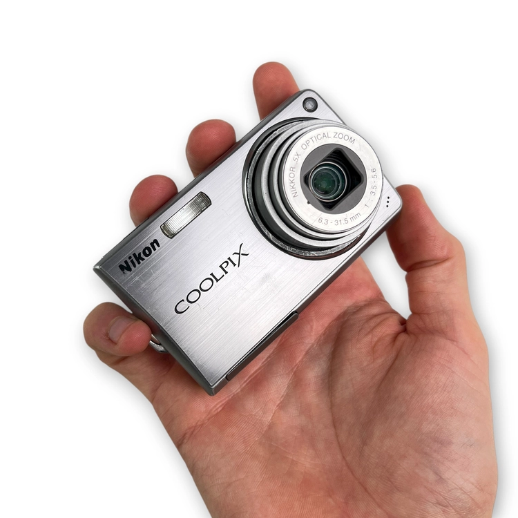 Aparat cyfrowy Nikon Coolpix S550