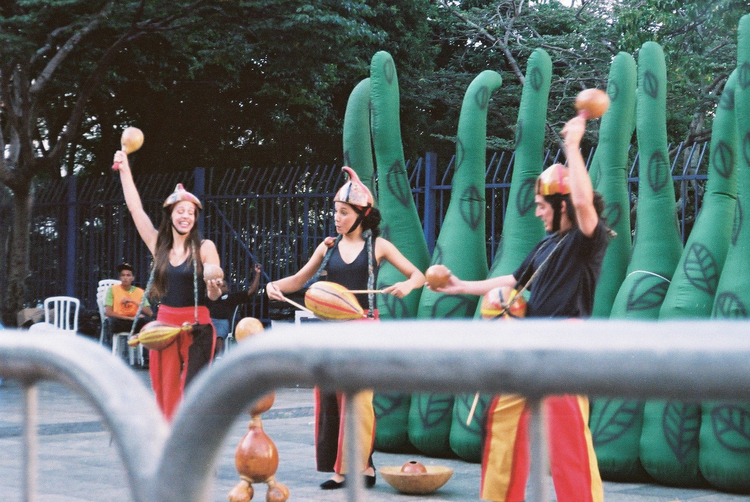 Aparat analogowy Yashica T3