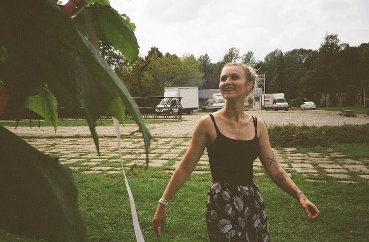 Aparat analogowy Exacta Macro 70 af