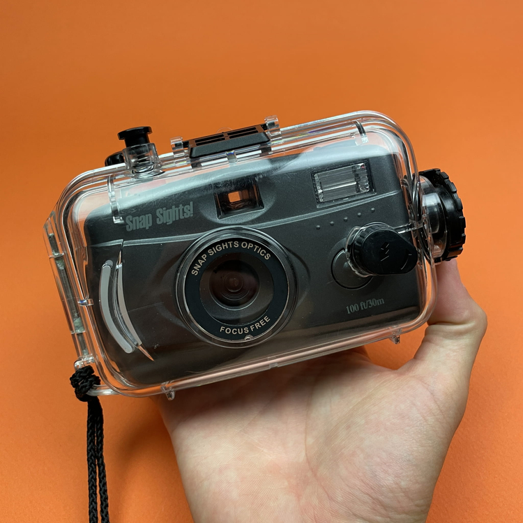 Aparat analogowy Snap sights underwater