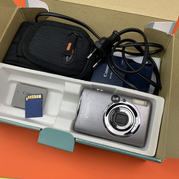 Aparat cyfrowy Canon Digital ISUX 850 IS