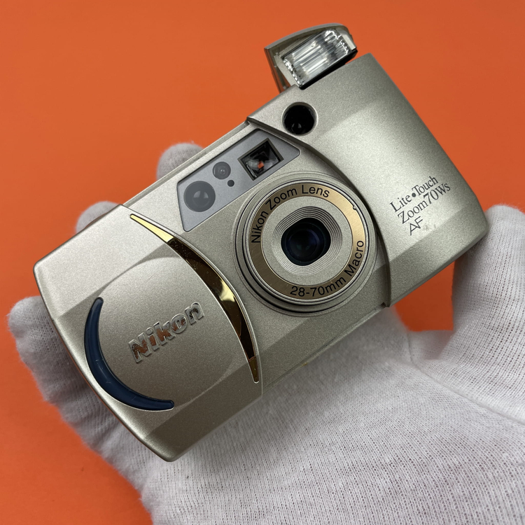Aparat analogowy Nikon Lite Touch Zoom 70ws AF