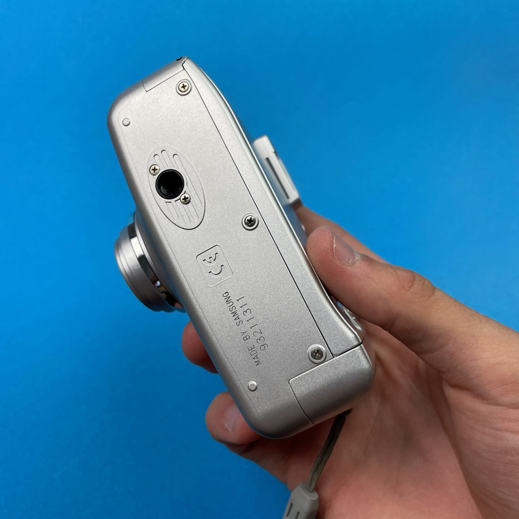 Aparat analogowy Samsung Fino 70