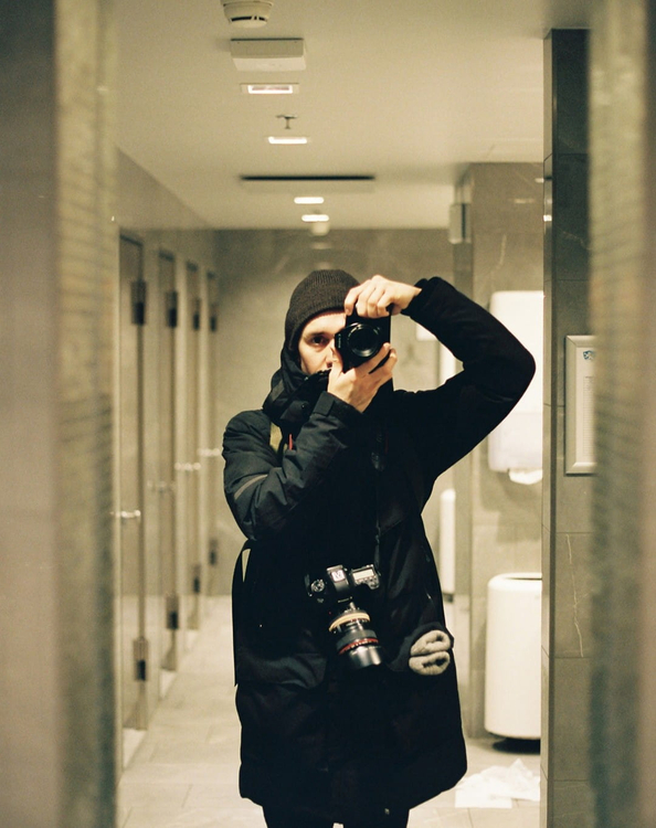 Aparat analogowy Canon EOS 650 Body