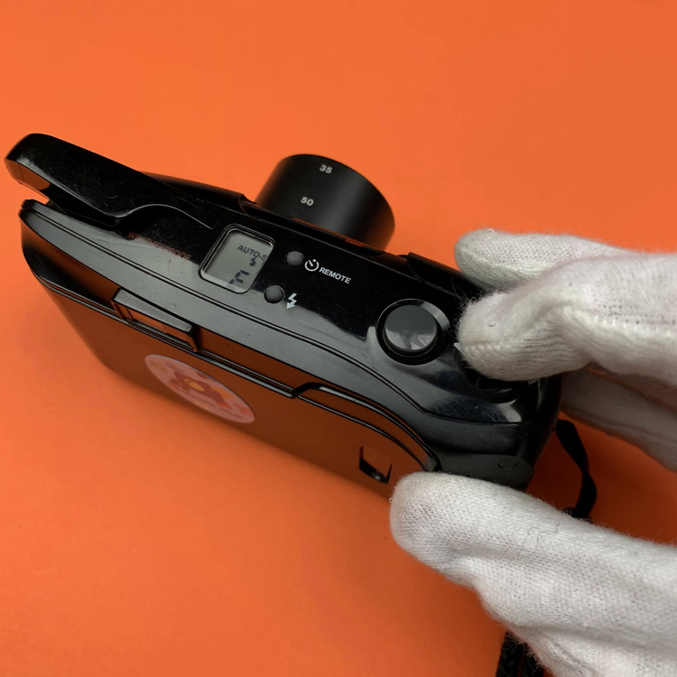 Aparat analogowy Olympus Stylus Zoom (MJU I Zoom)