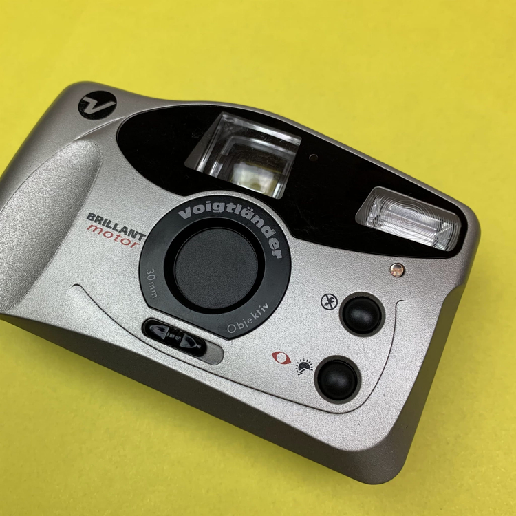 Voigtander Brillant AF1