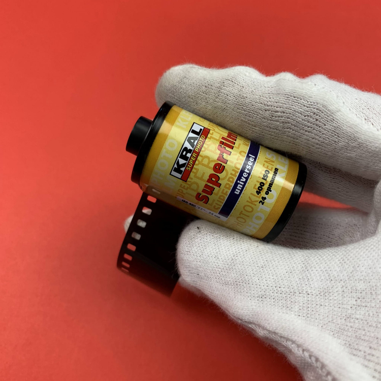 Klisza eksperymentalna Kral Superfilm 400/24 exp.