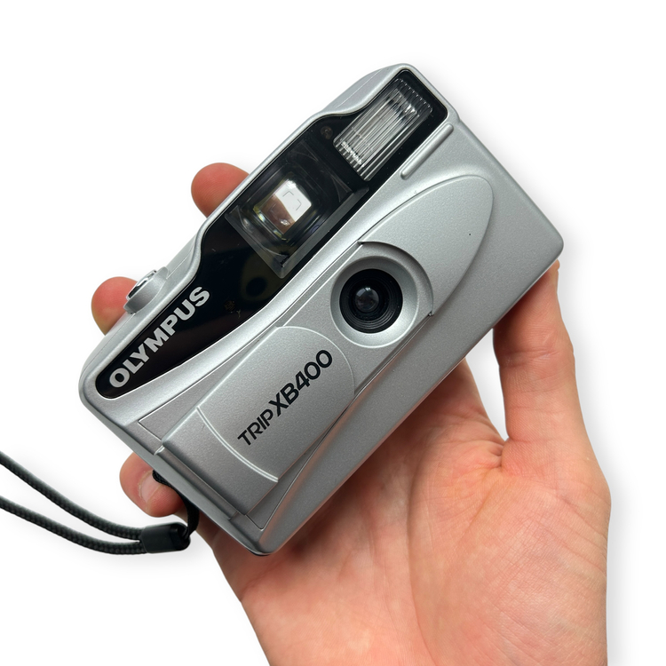 Aparat analogowy Olympus Trip XB400
