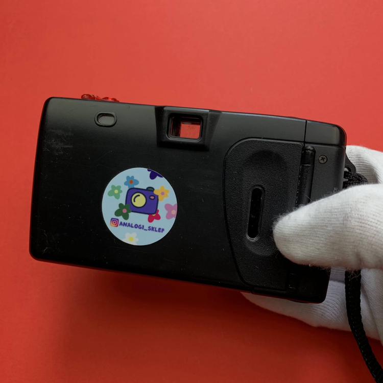 Aparat analogowy Nikon RF