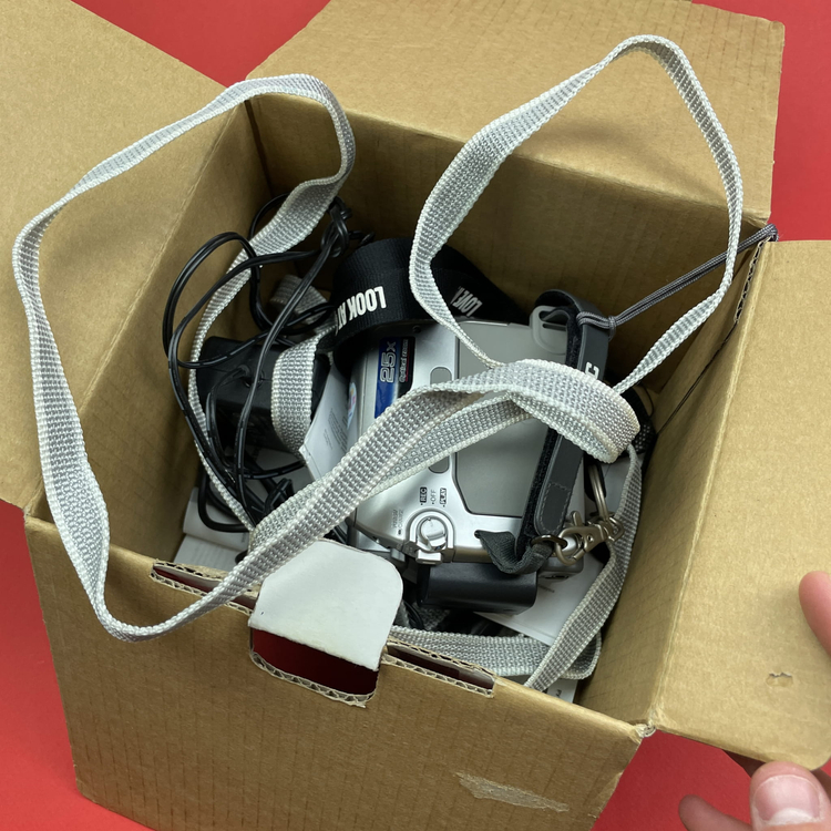 Kamera na kasetki Mini DV JVC GR-D320E