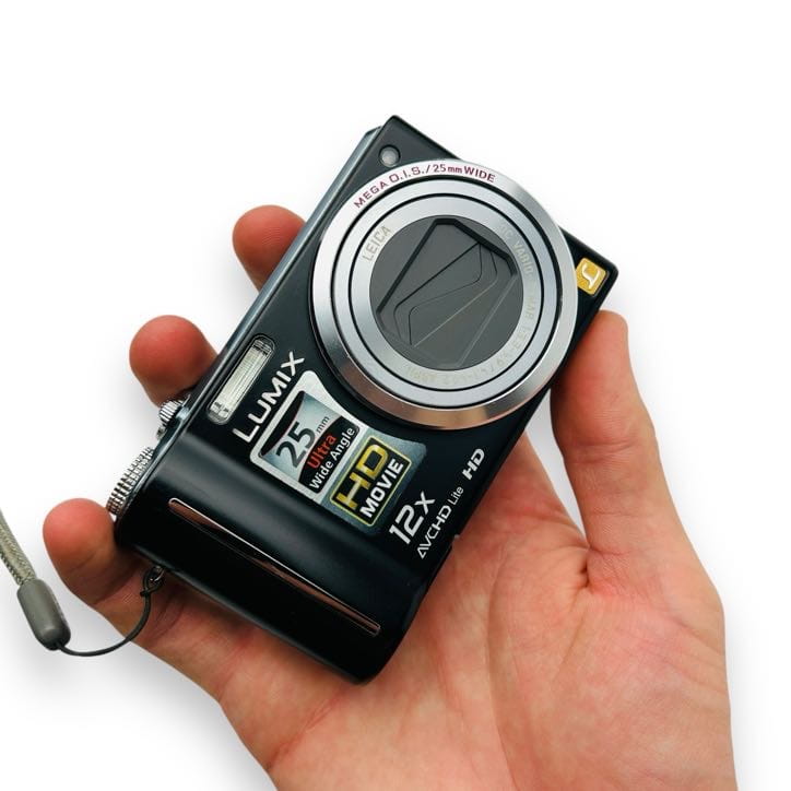 Panasonic Lumix TZ7 シルバー Aparat cyfrowy Panasonic DMC-TZ7 - Ceny i opinie na Ceneo.pl