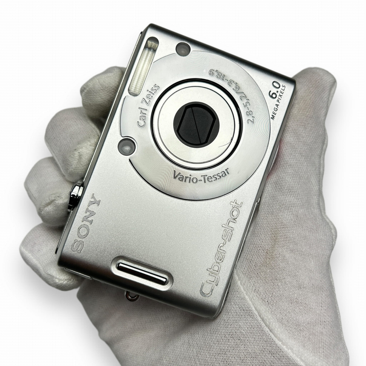 Aparat cyfrowy Sony Cybershot DSC-W30