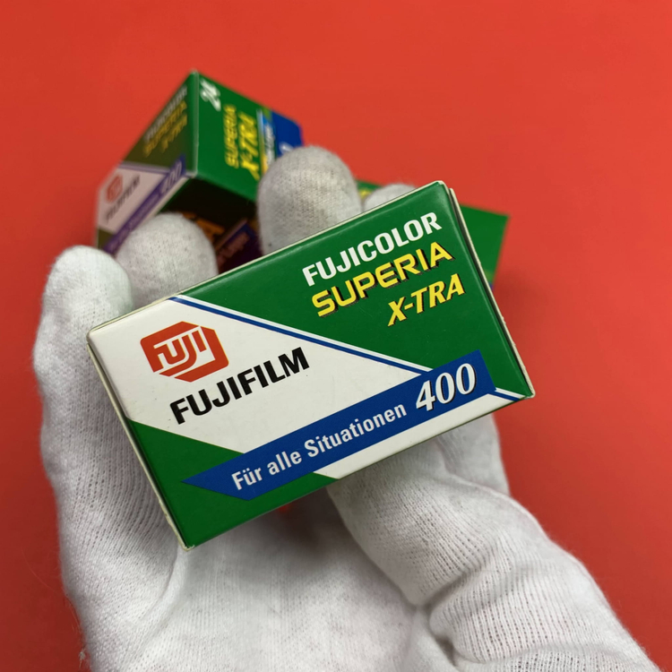 Klisza eksperymentalna Fujifilm Fujicolor/Fujichrome Superia/Sensia/Provia 100/200 /36
