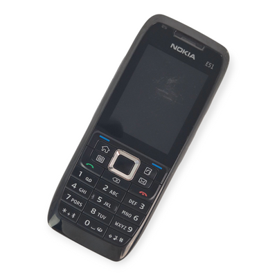 Telefon retro Nokia E51-1