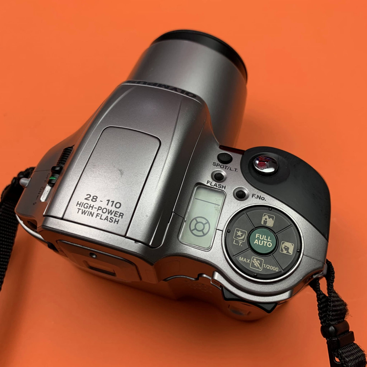 Aparat analogowy Olympus IS-5000