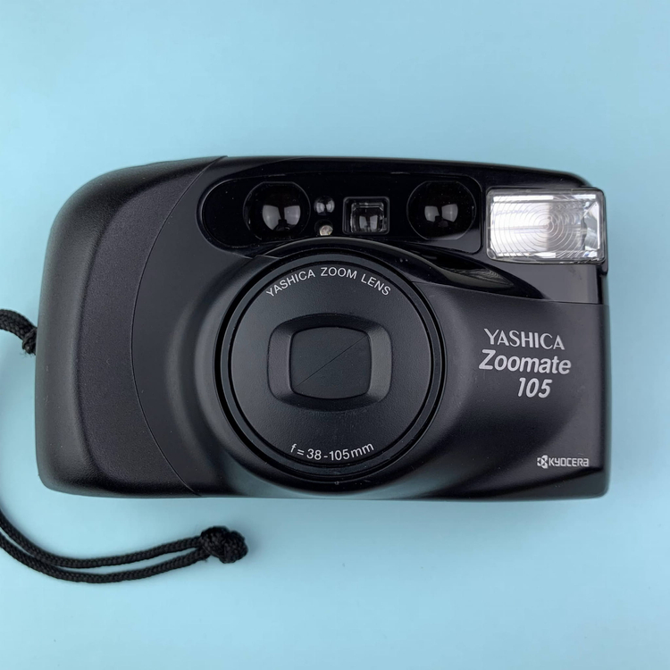 Aparat analogowy Yashica T3