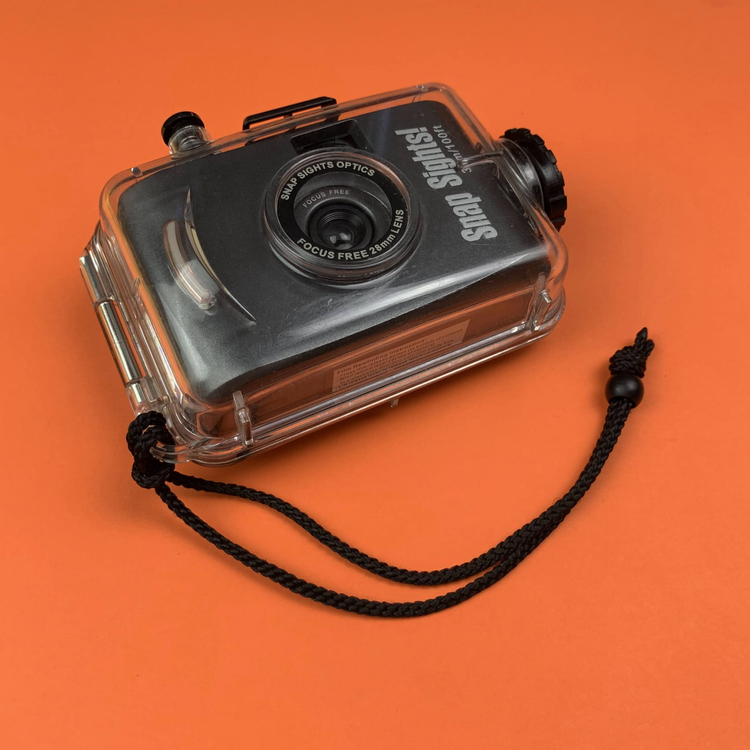 Aparat analogowy Snap sights underwater