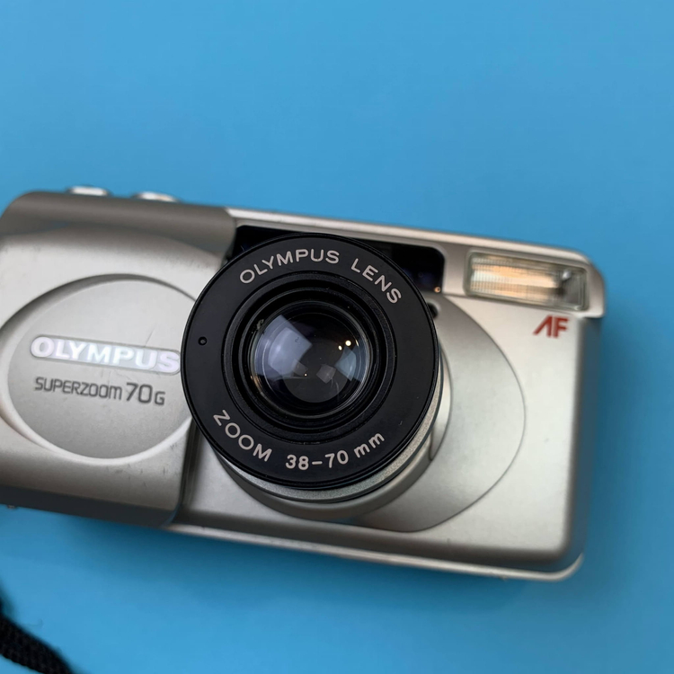Olympus Superzoom 70g