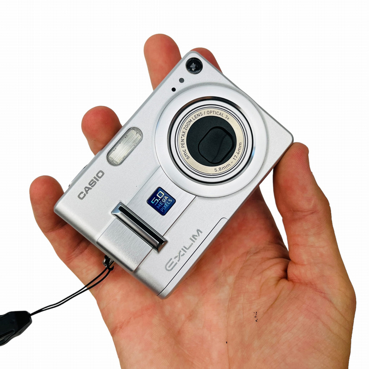 Aparat cyfrowy Casio exilim EX-Z55