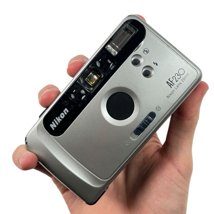 Aparat Analogowy Nikon AF230