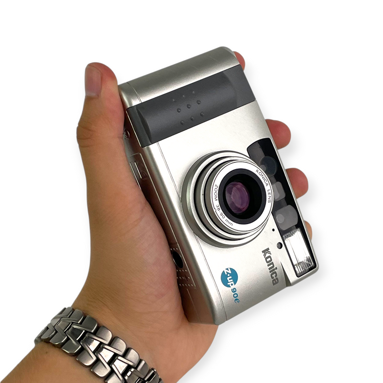 Aparat analogowy Konica Z-UP 90e