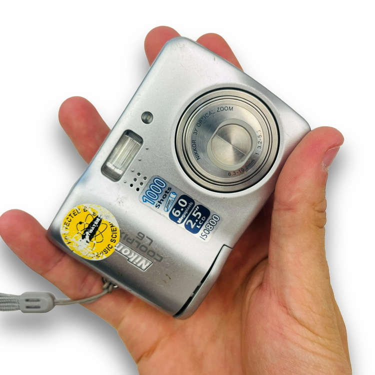 Aparat cyfrowy Nikon COOLPIX L9