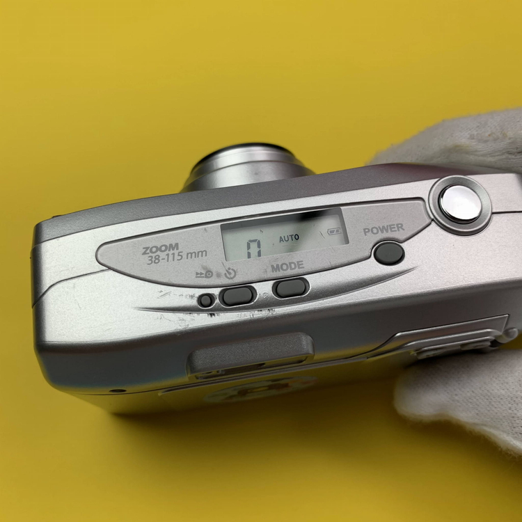 Traveler AF-zoom 115