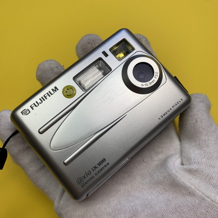 Aparat cyfrowy Fujifilm @XIA IX-100