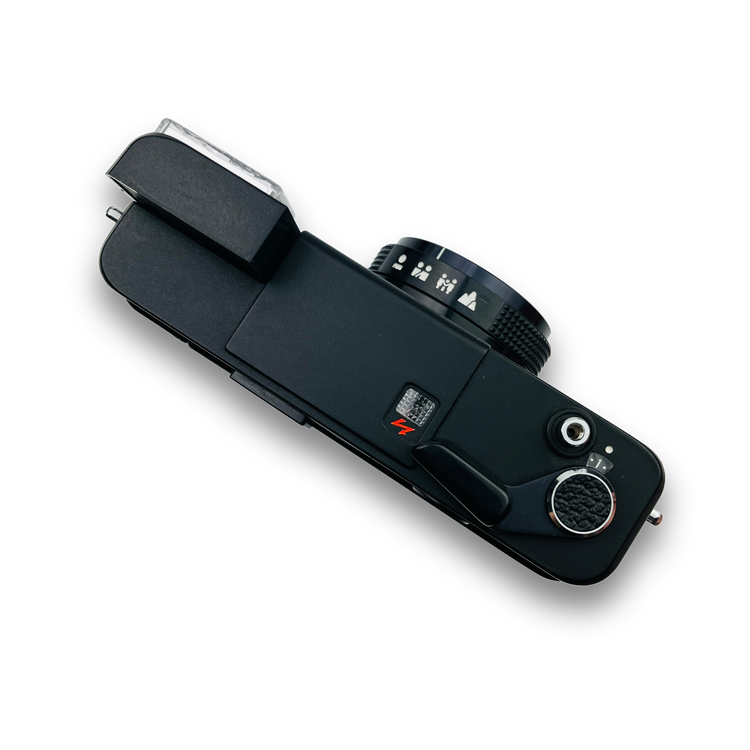 Aparat analogowy Rollei Rolleimat F