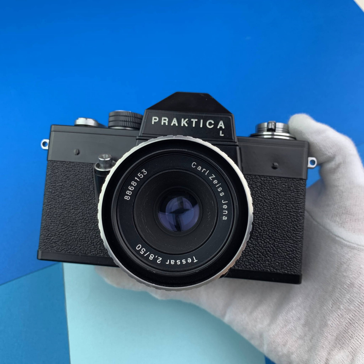 Praktica L