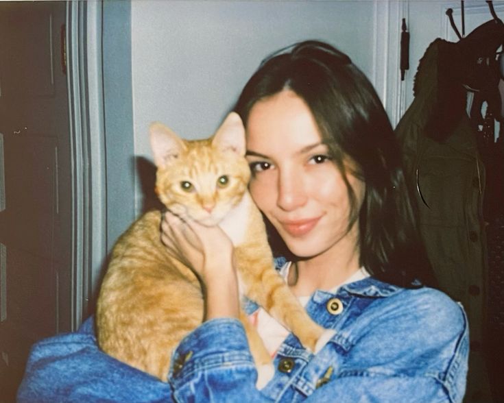 Aparat natychmiastowy Polaroid 636 CloseUp + wkład (na wynajem)