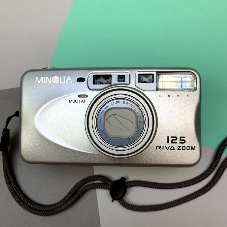 Minolta Riva zoom 125