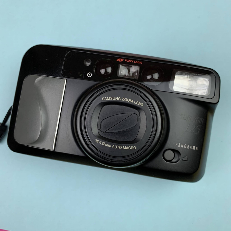 Samsung slim zoom 125