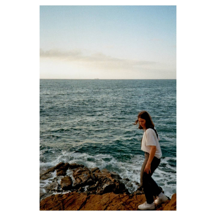 Aparat analogowy Nikon RF