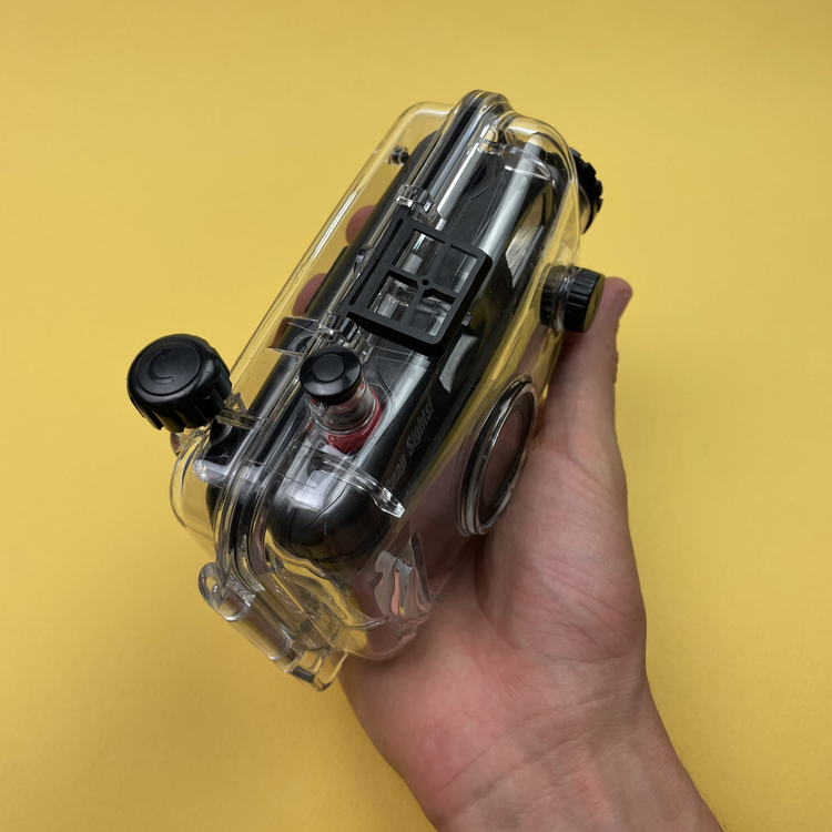 Aparat analogowy Snap sights underwater